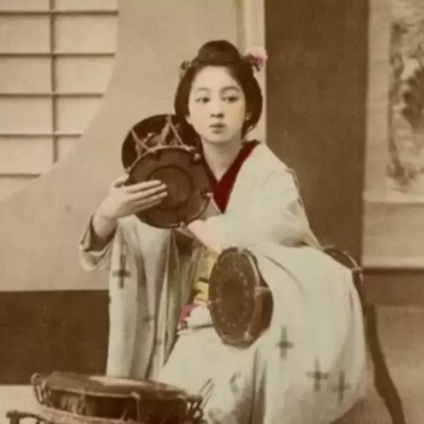 「可愛すぎて小学校を退学！？明治末期に「日本一」と呼ばれた芸妓・萬龍（まんりゅう）の波乱万丈な人生」の画像