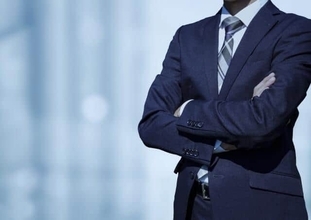 トヨタ自動車、14年ぶり社長交代...佐藤恒治新社長、どんな人？手腕は？ そして、トヨタの変革はどうなるのか？