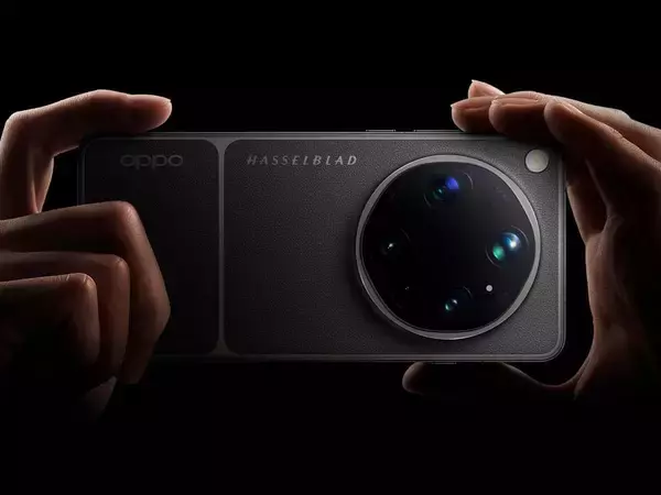 スマホ「OPPO Find X9 Ultra」　Hasselbladと共同開発の5眼カメラ装備