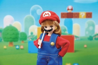 「リカちゃん」と「スーパーマリオ」コラボ　2つのスタイルで
