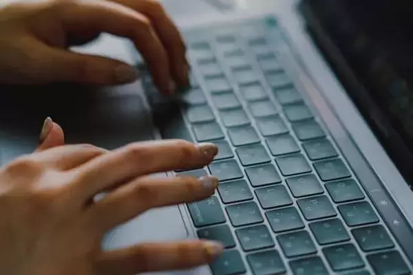 IT人材の「静かな退職」...理由の3位「キャリアアップをしたいと思わない」、2位「業務量が多く、心身の健康を優先したい」、1位は？