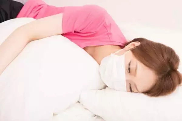 コロナ感染に愛知、高知が危機感　「第9波」でも国は強い対策打てない