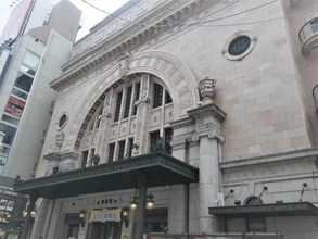 大阪松竹座のジャニーズJr.公演で転売対策　定価以上のチケットは入場お断り