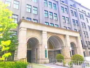 岸田首相・麻生氏「財政再建」VS高市氏・安倍氏「積極財政」...自民党内の路線対立があの事件の遠因に？