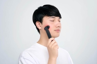 アンファー「DISM」ブランドから　男性用エイジングケア美顔器