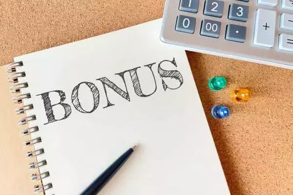 中小企業、夏のボーナス増額予定の会社は35％！...好調なのは「商社」「不動産・建設」「サービス」