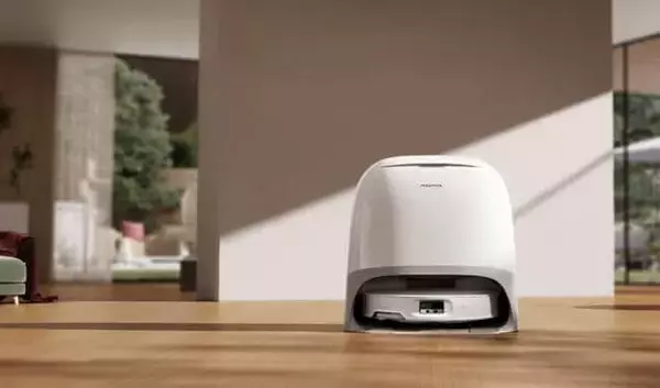 超薄型ボディにパワフルな吸引力　水拭き機能も備えたロボット掃除機