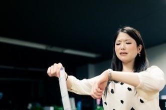 「残業してくれない？」と笑顔で圧力　こんな上司・先輩、まだまだ多い
