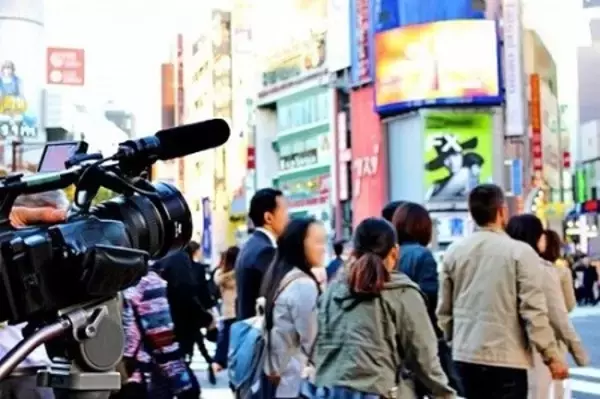 「大事なのは「ストーリー」元ディレクターが明かす、タダでテレビに出て「有名」になる方法（気になるビジネス本）」の画像