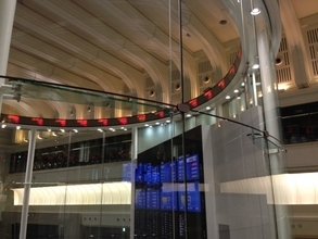 【株と為替 今週のねらい目】キター！「リスクオン」相場  株価2万3000円台に乗せるか（10月21日～25日）