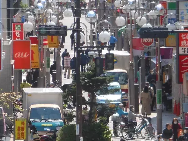 「コロナ後の解雇・雇い止め6万人超える　飲食業が最多　ネットには嘆きや恨み節」の画像