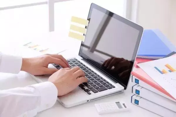 「コロナ禍で露呈「日本＝IT後進国」そもそもの原因はココにある！」の画像