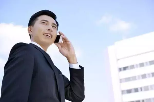 「ドコモ新プランで携帯電話料金がホントに下がるの？ 菅首相パフォーマンスに「NHK受信料にこそ力を注げ」と怒りの声(2)」の画像