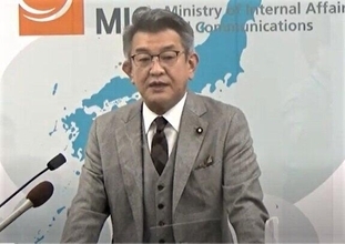 総務省「スマホ乗り換え相談所」に批判の声殺到！「税金使ってこのプランがオススメ、あそこはダメ」ってアリ？（1）