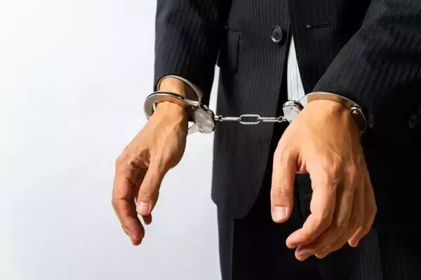 「コロナを抑えるには罰、罰、罰だ！」時短拒否で50万円、入院拒めば前科が付くってアリ？（1）