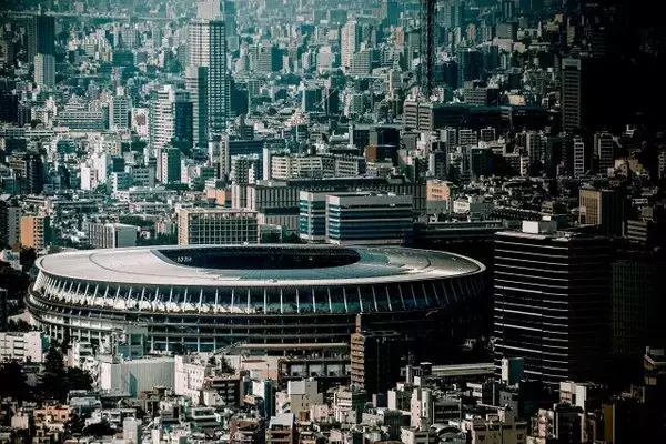「3度目の緊急事態宣言は五輪強行のため！バッハ会長、菅首相、安倍前首相「無責任トリオ」に怒りの声（2）」の画像