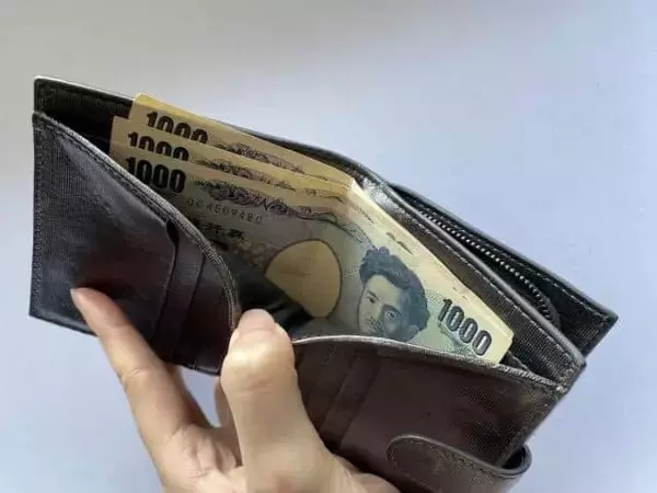 物価上昇の背景にある「怖い」円安 「堰を切った」ようにモノが値上がり、そのとき雇用は？ 賃金は......（鷲尾香一）