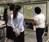 「採用選考では名前、性別、写真も不要！ 三菱ケミカルの一歩進んだダイバーシティ　松本麻衣子さんと久保田祥さんに聞く」の画像1