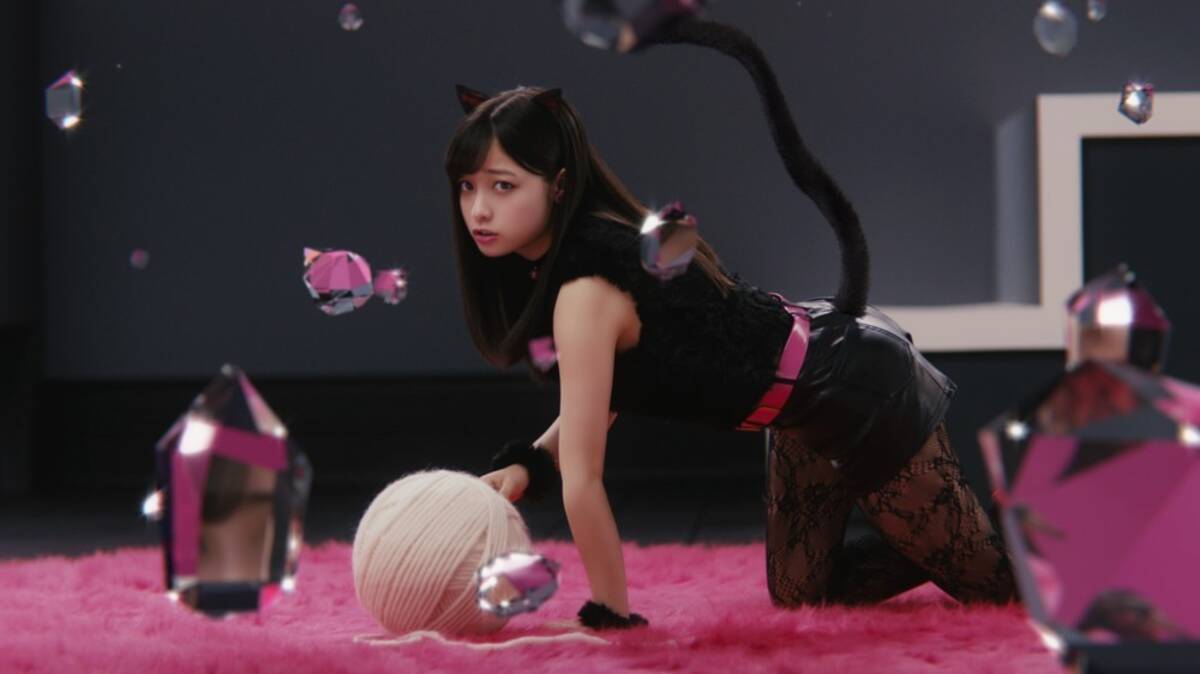 橋本 環 奈 タイツ