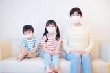 「「新型コロナ」家庭内感染どう予防　家の中でマスク着用も熱中症が心配」の画像1