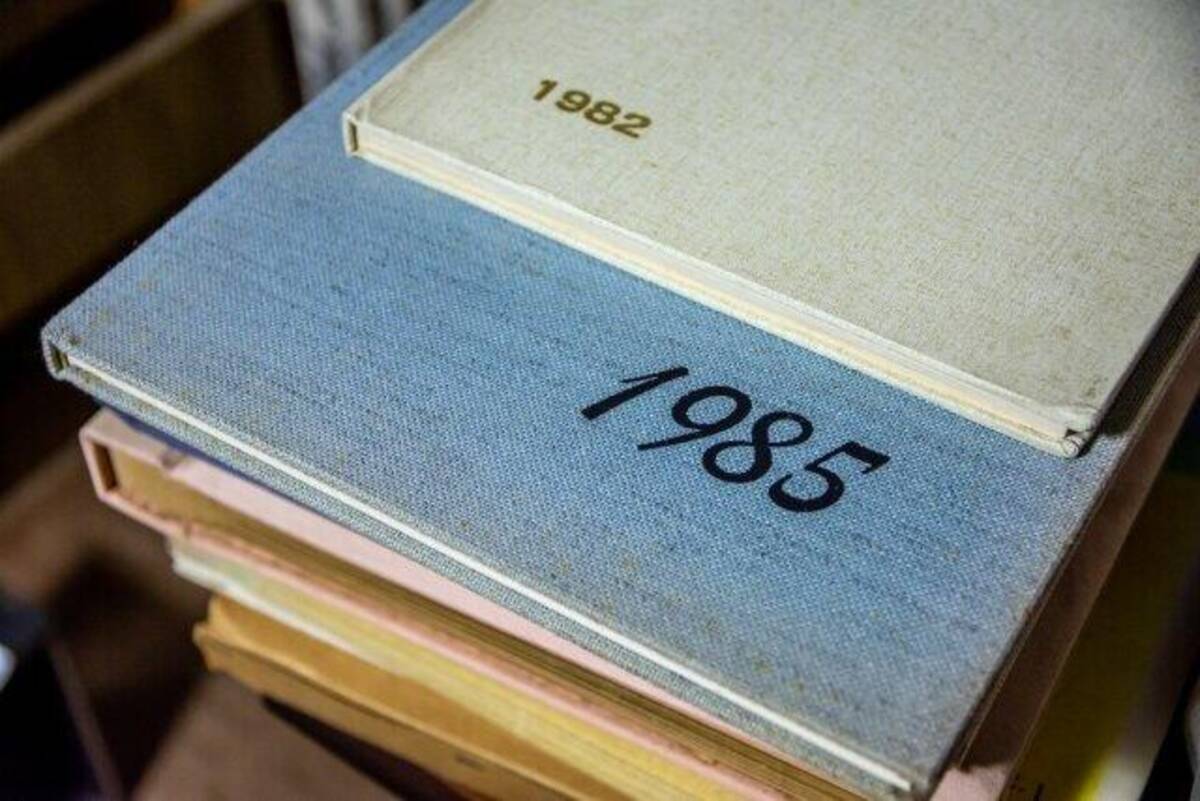 卒業アルバム捨てました と中学生 今も大切にとってあります と大人たち 21年3月19日 エキサイトニュース