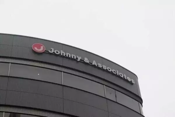 「Snow Man」新型コロナに翻弄されて　たどりついた初の有観客アリーナツアー