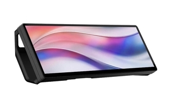 マグネットで自由にセット　14.5型のマルチタッチスクリーン