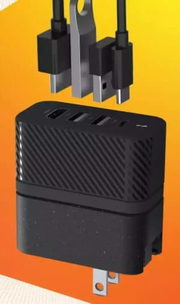 多機能充電器「Cyberize One」　ハブと内蔵ストレージを搭載