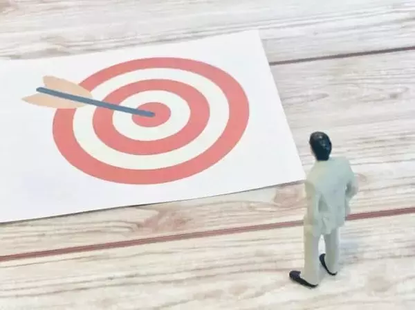 「今どきPDCAなんて古いですよ！」目標未達チームの改善に不平を言う部下...どう対応する？【上司力を鍛えるケーススタディ CASE30（前編）】（前川孝雄）