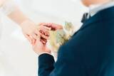 「未婚者の結婚の意思は、この40年でどう変化したか？　「一生結婚するつもりない」は増加し、独身生活で「行動や生き方が自由」を重視【人口問題1】（鷲尾香一）」の画像1