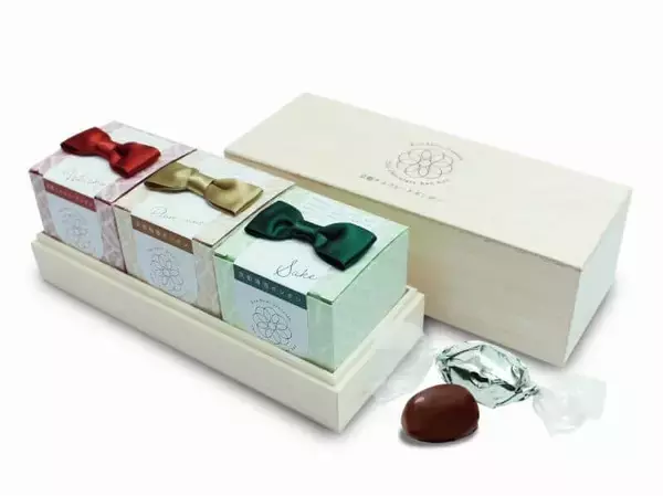 「京都チョコレートボンボン」　シャリっと食感とあふれ出す銘酒の風味
