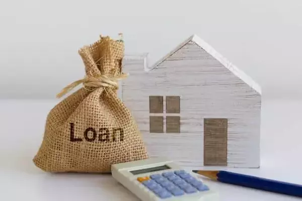転勤になったら、マイホームはどうする？　「売却」「空き家」、あるいは「貸す」という手も...転勤経験者に聞いた