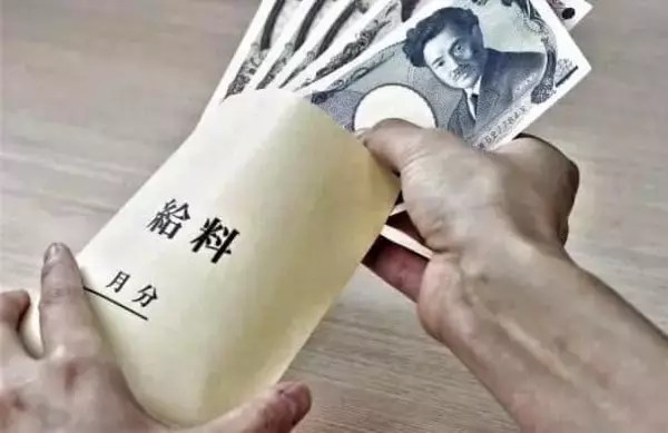「実質賃金」低下が止まらない！...7か月連続マイナス 財布は軽く、2年前の8割に　冬のボーナスへの期待も「物価高」の荒波が...