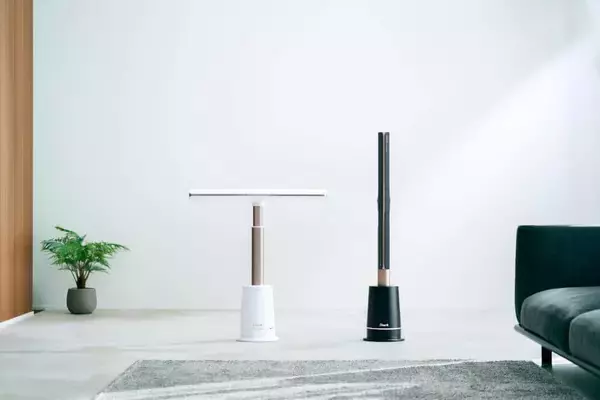 羽根のない構造でブレードを縦から横に変えられるタワーファン