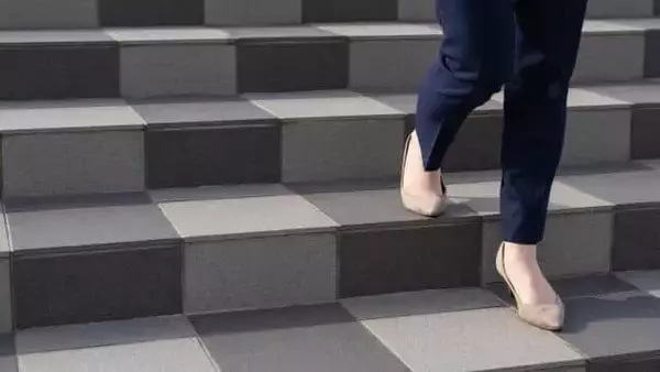 「最近、退職を検討した」営業職、20代ではなんと8割！ コロナ禍が理由という人、女性のほうが多い結果に