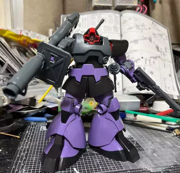 ガンプラ「MGドム」もう転売 発売日あちこち行列「並んだのに買えない 