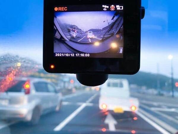 ワイドショー通信簿 高速本線で斜め停車 あおり運転の車ナンバーも偽装か 橋下徹 厳罰に処して めざまし8 22年4月25日 エキサイトニュース ワイドショー通信簿 高速本線で斜め停車 あおり運転の車ナンバーも偽装か 橋下徹 厳罰に処して めざまし8 22年4月25日 エキサイトニュース