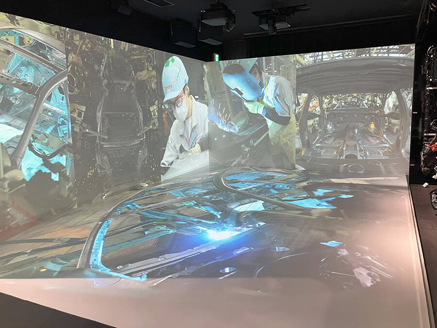 トヨタ会館 新展示エリア『トヨタのクルマづくり』オープン