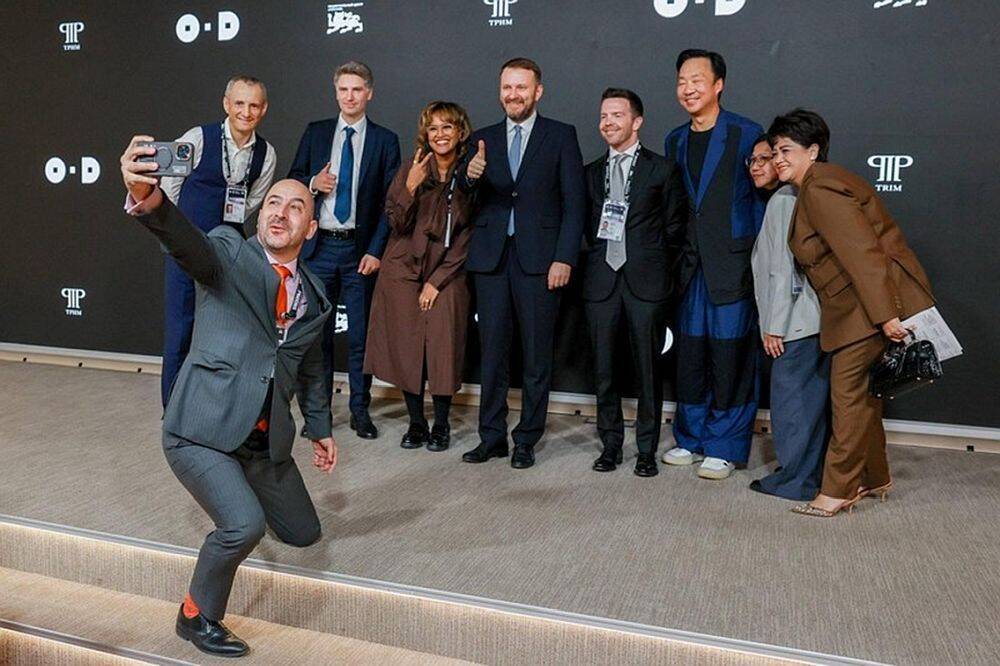 Open Dialogue Experts at NC 'Russia' Discuss Success Formula in the Economy of the Future