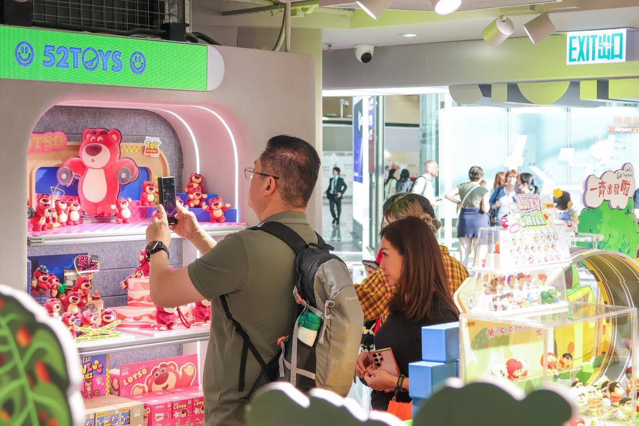 52TOYS Secures Strategic Position in Hong Kong-Macau Core Hub with Grand Opening of Hong Kong International Airport Store