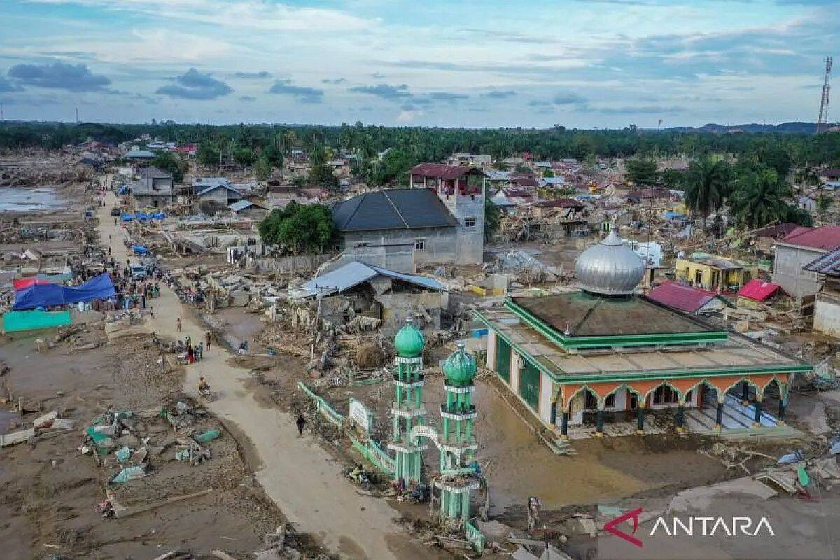 Indonesian Government's Swift Response in Recovering Flood-hit Sumatra