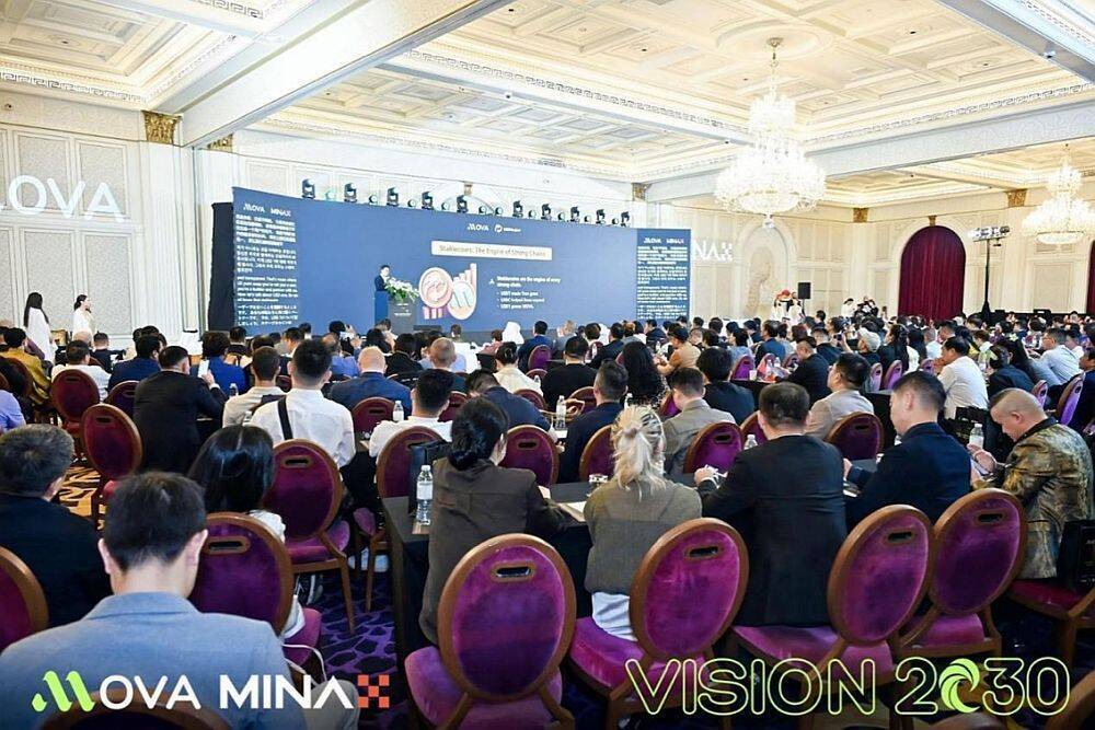 MOVAとUSD1SWAP、ディバイ「Vision 2030」サミットでグローバルデジタル資産インフラの未来を定義