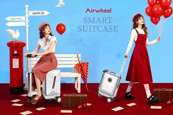 「Airwheel Announces a New Luxury AI Wheel Cabin Suitcase:20-inch Carry-On Hand electric Ride Luggage Powered by Smart Mobility Technology」の画像
