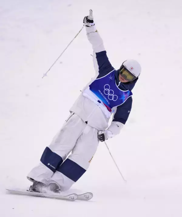 決勝１回目を終えた堀島　五輪