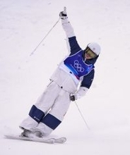 決勝１回目を終えた堀島　五輪