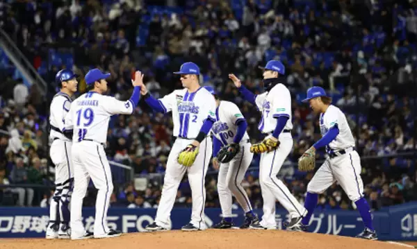 喜ぶＤｅＮＡナイン　プロ野球