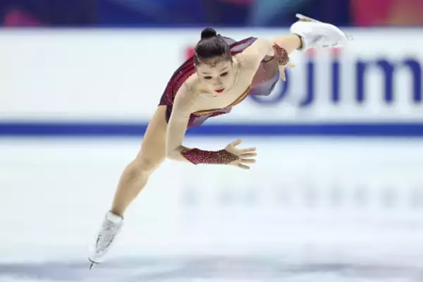 フリーで演技する樋口