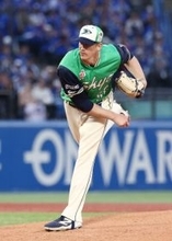 力投するウォルターズ　プロ野球
