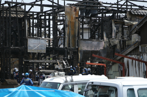 北九州６人死亡火災、無罪主張＝放火・殺人罪の元住人―福岡地裁支部