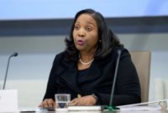 資産価格、大幅下落も＝株式は歴史的高水準―米ＦＲＢ理事